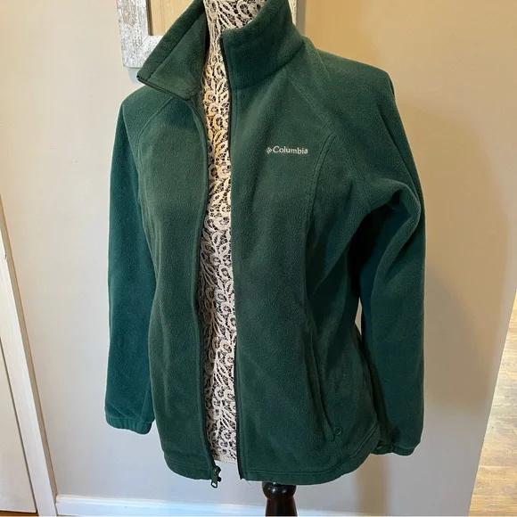 Lightly worn Colombia fleece jacket!! Green size medium - Picture 3 of 4